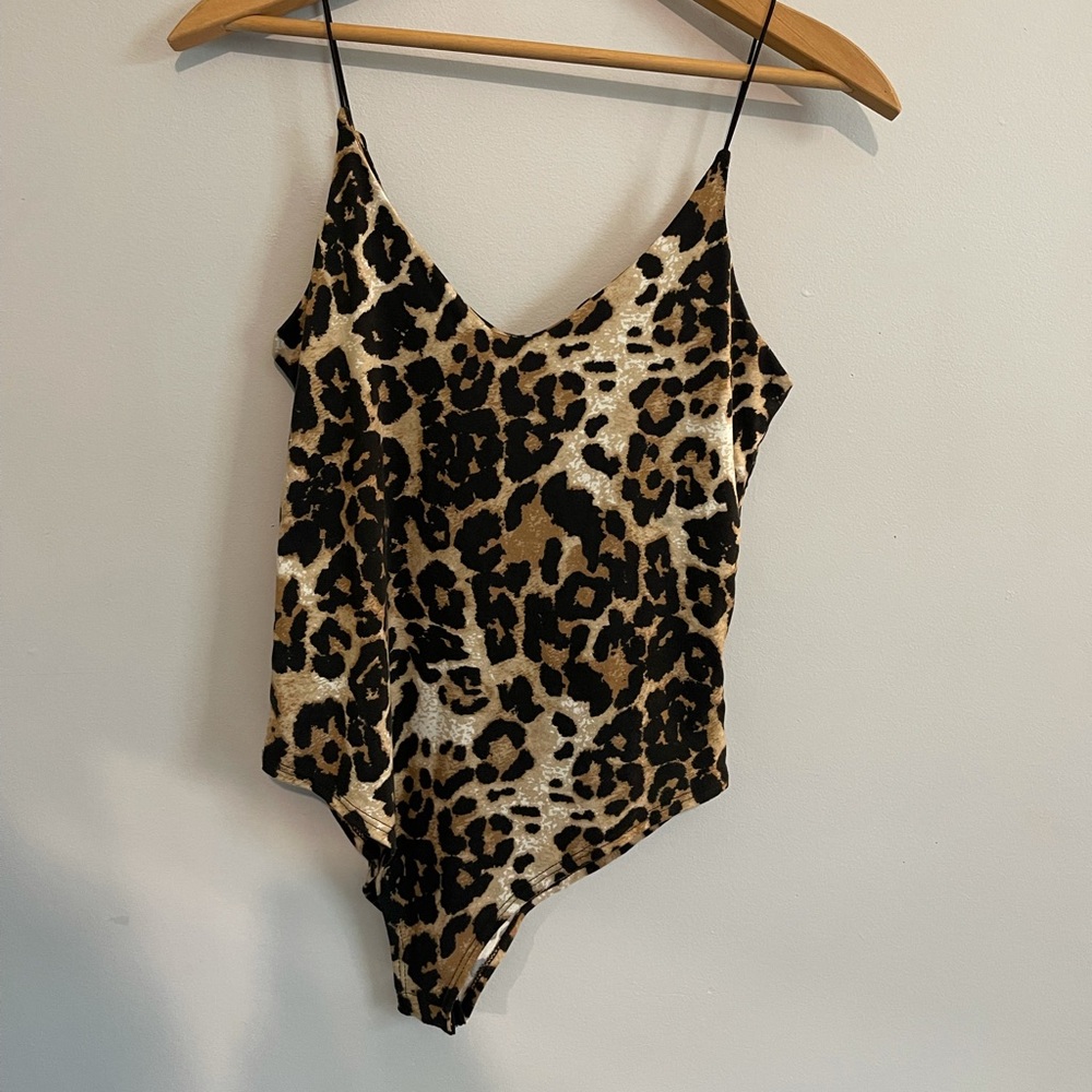 Body suit size small